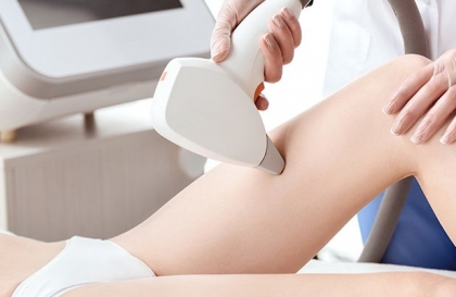 Triệt lông chân vĩnh viễn – bảo hành lâu dài tại Sviet Beauty spa